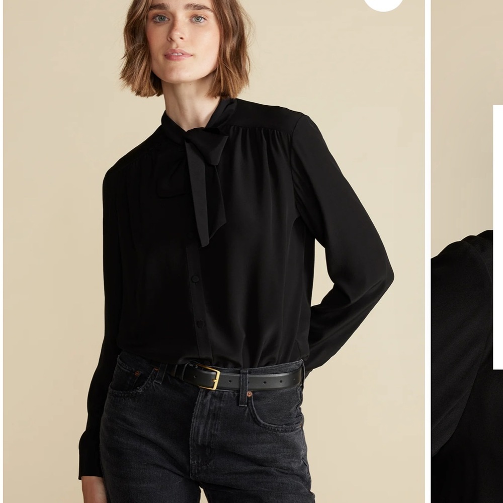 Amour Vert Black Tie-Neck Long Sleeve Blouse